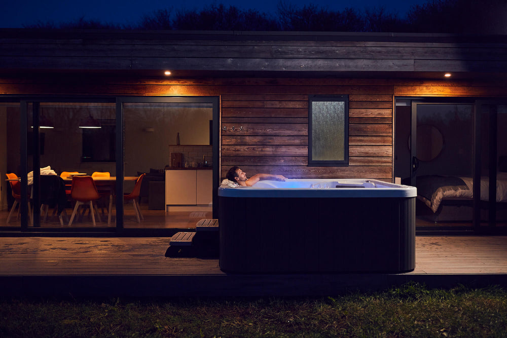 7 hot tub privacy screen ideas